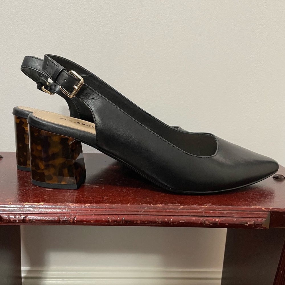 Brand new Aldo kitten heels
